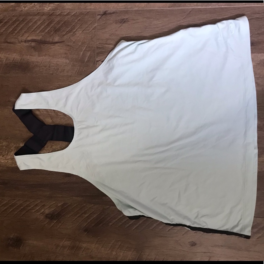 Champion workout top